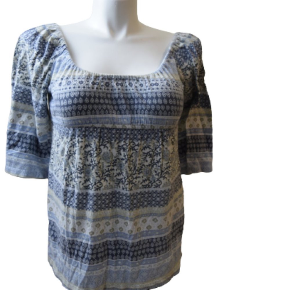 Announcements Maternity Size Large Blouse